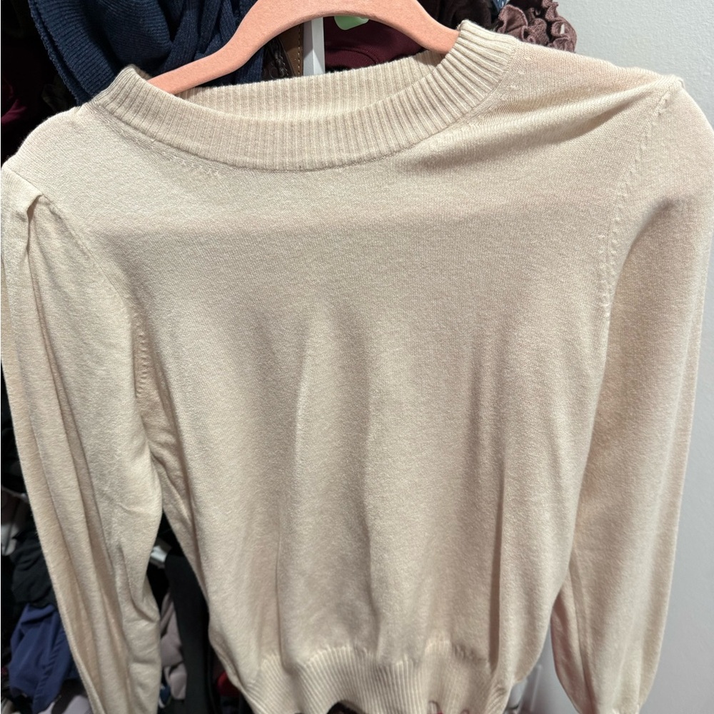 Zenana Outfitters Cream Women's Sweater